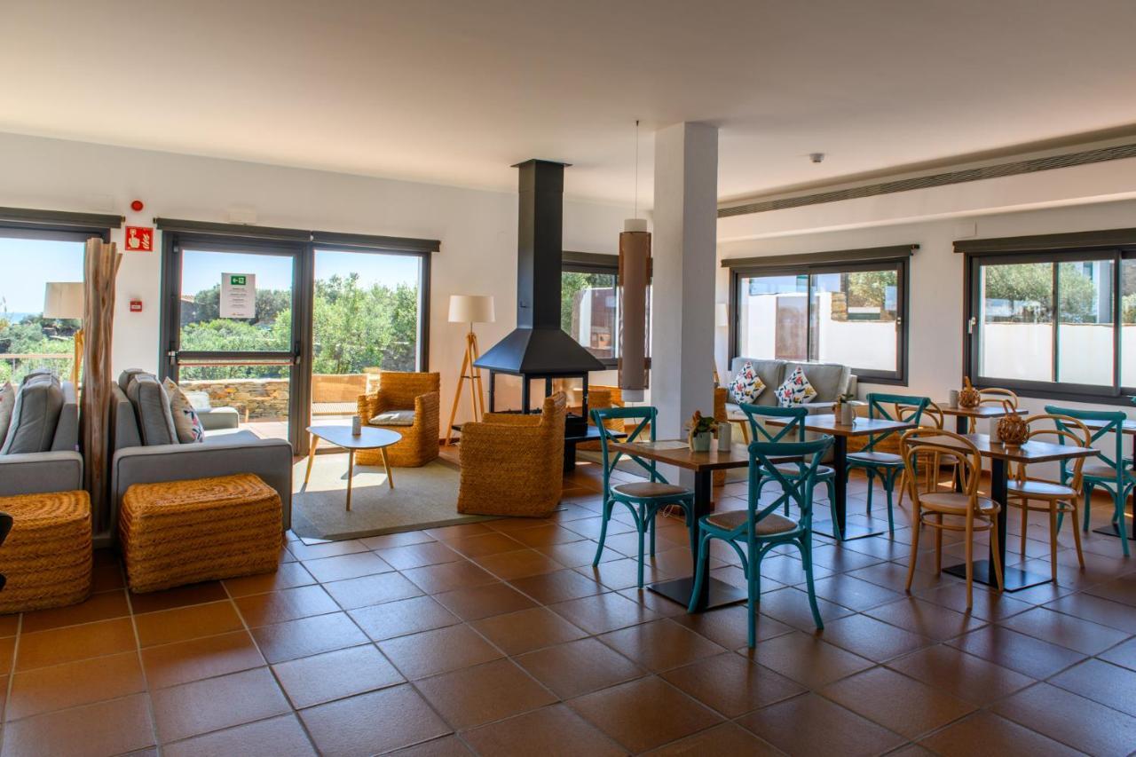 Hotel Sol Ixent - Adults Only กาดาเกส ภายนอก รูปภาพ